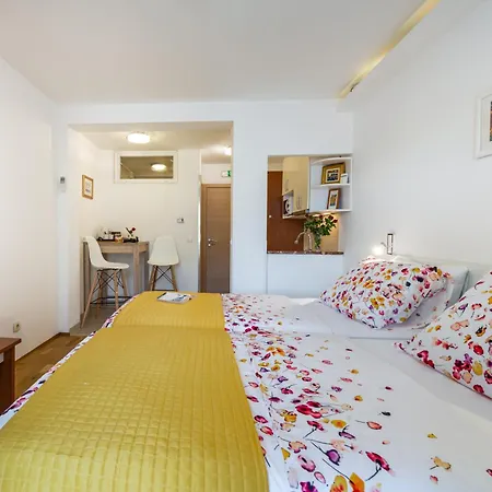 Apartment Sb No 1 *